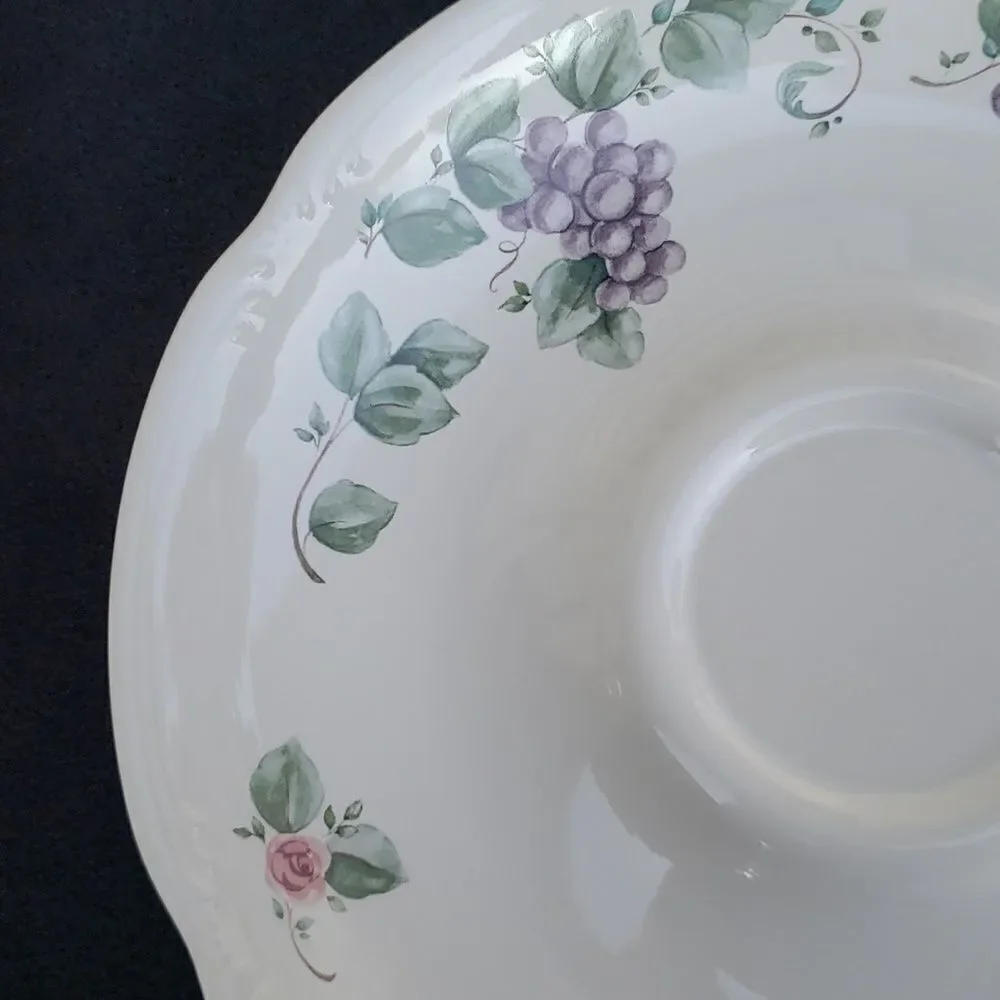 Beautiful Vintage Pfaltzgraff Ceramic Chip / Veggie & Dip Set Grapes Roses